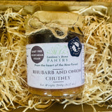 Jar of Ewelina’s Rhubarb & Onion Chutney – small-batch New Forest chutney made with local rhubarb and spices.