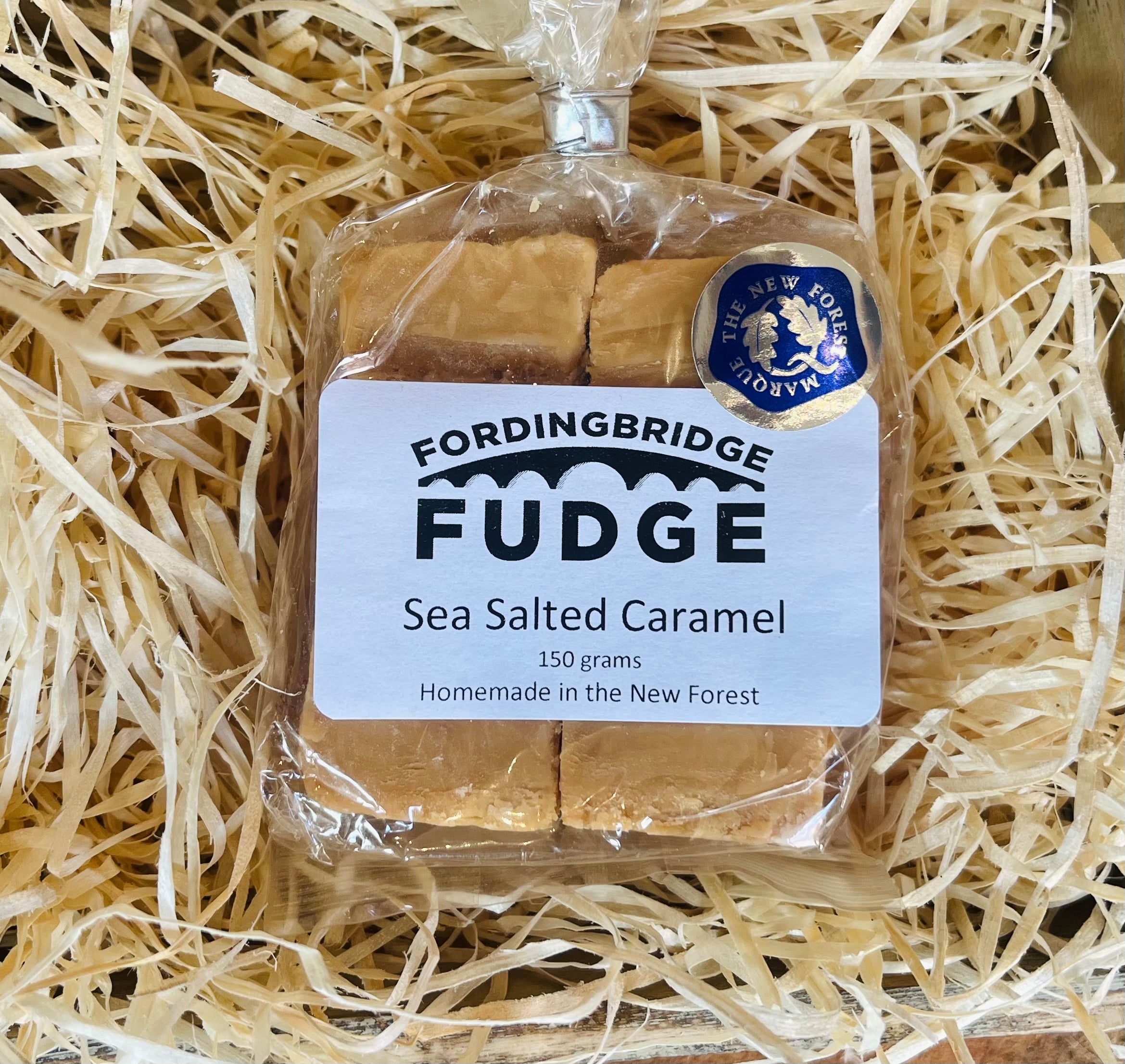 Fordingbridge Sea Salted Caramel Fudge – artisan fudge with caramel and sea salt in eco-friendly gift bag.