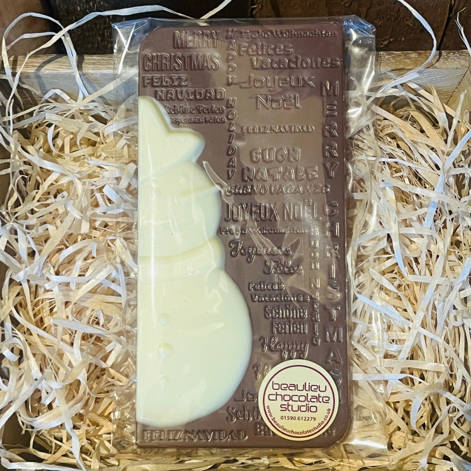 Beaulieu Chocolate Studio Milk Chocolate Snowman Bar 80g
