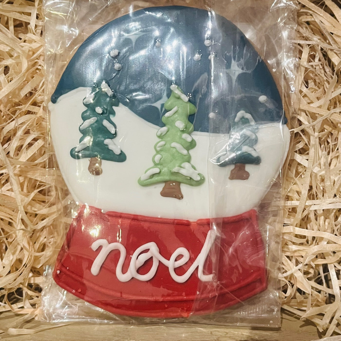 Little Bee Bakery Handmade Hand-Iced Festive Biscuit - Noel